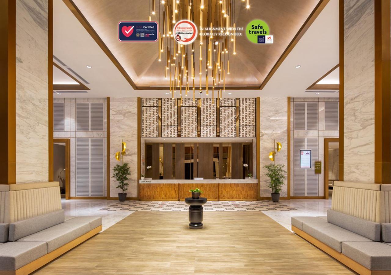 Swiss-Belhotel Solo Екстер'єр фото